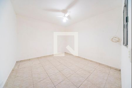 Quarto de casa para alugar com 1 quarto, 70m² em Vila Palmares, Santo André