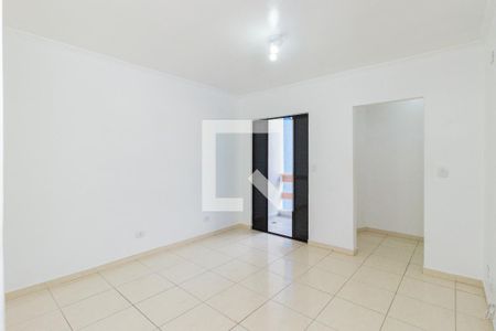 Quarto 1 de casa para alugar com 2 quartos, 180m² em Vila Sao Vicente, São Paulo