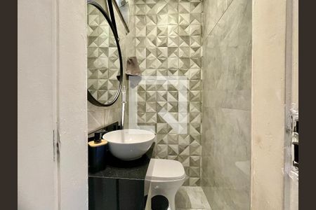 Casa à venda com 2 quartos, 60m² em João Pinheiro, Belo Horizonte