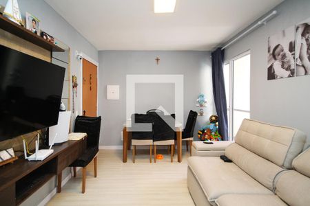 Sala de apartamento para alugar com 2 quartos, 49m² em Jardim Ipes, Cotia