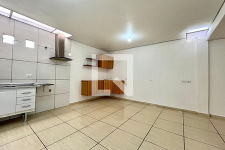 Sala/Cozinha de apartamento para alugar com 2 quartos, 73m² em Jardim Jabaquara, São Paulo