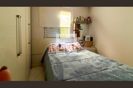 Quarto 1 de apartamento à venda com 2 quartos, 52m² em Jardim Arco-iris, Diadema