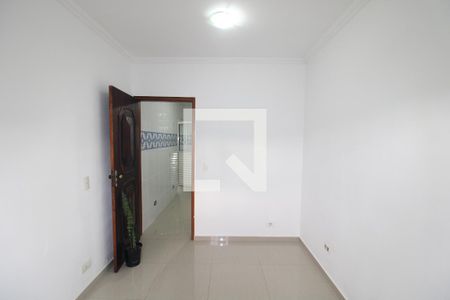 Quarto 2 de casa para alugar com 2 quartos, 73m² em Parque Panamericano, São Paulo