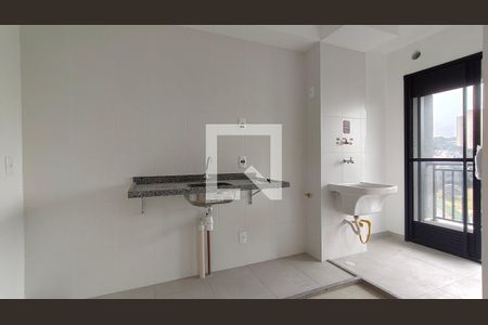 Cozinha de apartamento à venda com 2 quartos, 42m² em Vila dos Remedios, São Paulo