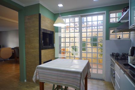 Cozinha  de casa de condomínio à venda com 2 quartos, 119m² em Partenon, Porto Alegre