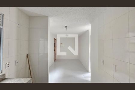 Cozinha de apartamento para alugar com 2 quartos, 45m² em Jardim Alvorada, Nova Iguaçu
