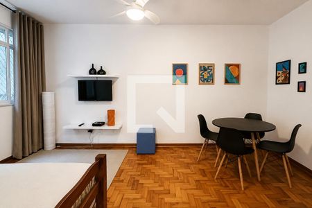 Sala de kitnet/studio para alugar com 1 quarto, 56m² em Cerqueira César, São Paulo