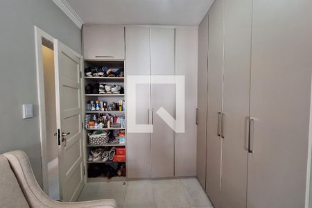Suíte de casa à venda com 5 quartos, 224m² em Jardim Monte Libano, Santo André