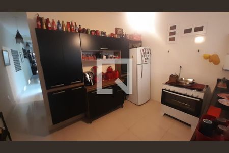 Cozinha de casa à venda com 3 quartos, 110m² em Parque Xangri-lá, Contagem