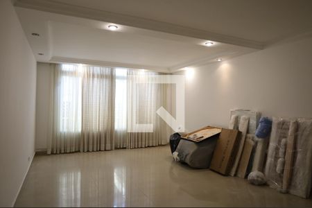 Casa para alugar com 3 quartos, 180m² em Jardim Belgica, São Paulo