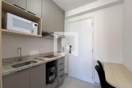 Sala e cozinha de apartamento para alugar com 1 quarto, 27m² em Ipiranga, São Paulo