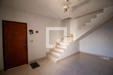 Sala  de casa para alugar com 3 quartos, 240m² em Jardim Alegria, Sorocaba