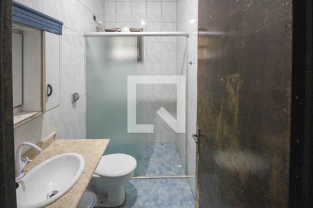 Banheiro de casa para alugar com 1 quarto, 80m² em Jardim Silvia Maria, São Paulo