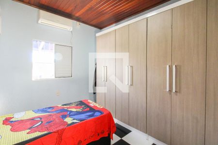 Quarto 1 de casa para alugar com 3 quartos, 500m² em Rio Branco, Canoas