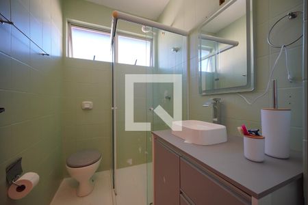 Banheiro da Suíte de apartamento para alugar com 2 quartos, 75m² em Itacorubi, Florianópolis