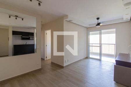 Sala de apartamento para alugar com 2 quartos, 68m² em Jardim Flor da Montanha, Guarulhos