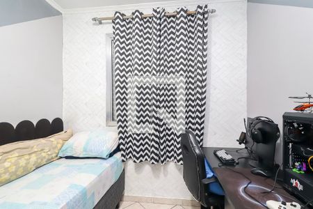 Quarto 2 de apartamento para alugar com 2 quartos, 64m² em Conjunto Residencial José Bonifácio, São Paulo
