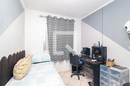 Quarto 2 de apartamento para alugar com 2 quartos, 64m² em Conjunto Residencial José Bonifácio, São Paulo