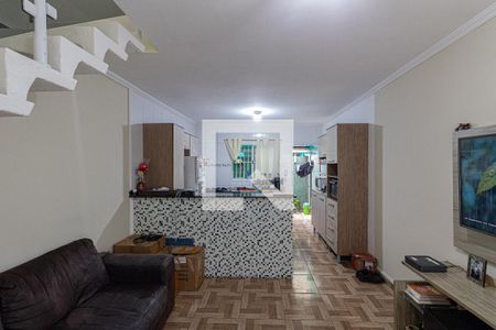 Sala e Cozinha  de casa de condomínio à venda com 2 quartos, 52m² em Vila Nova Curuca, São Paulo