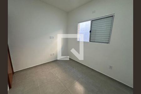Quarto 1 de casa para alugar com 2 quartos, 50m² em Vila Valenca, São Vicente