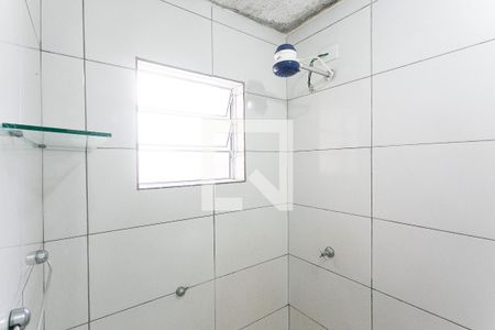 Banheiro de kitnet/studio para alugar com 1 quarto, 21m² em Mooca, São Paulo