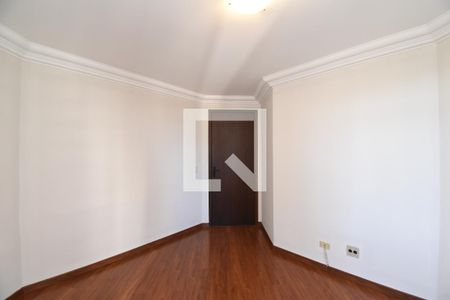 Quarto 1 de apartamento à venda com 2 quartos, 74m² em Bacacheri, Curitiba