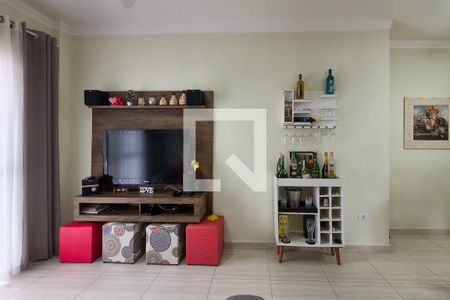 Sala de apartamento para alugar com 1 quarto, 45m² em Nova Mirim, Praia Grande