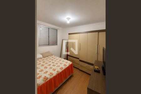 Quarto de apartamento à venda com 1 quarto, 52m² em Parque Sao Vicente, Santo André