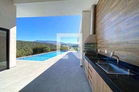Espaço Gourmet de casa de condomínio à venda com 3 quartos, 330m² em Gran Royalle Casa Branca, Brumadinho