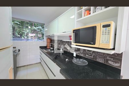 Cozinha 1 de casa de condomínio à venda com 6 quartos, 409m² em Várzea, Lagoa Santa