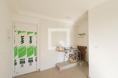 Sala/Cozinha/Área de Serviço de apartamento para alugar com 1 quarto, 26m² em Vila Pauliceia, São Paulo