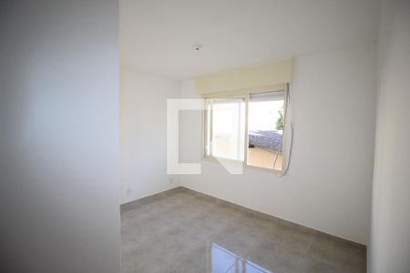 Quarto 1 de apartamento à venda com 3 quartos, 80m² em São Sebastião, Porto Alegre