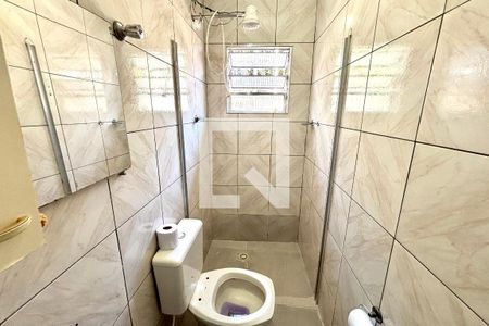 Banheiro 1 de casa à venda com 3 quartos, 199m² em Jardim Ipanema(zona Leste), São Paulo