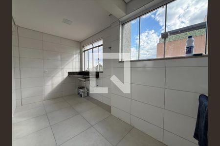 Cozinha/Área de serviço de apartamento para alugar com 3 quartos, 107m² em Jaqueline, Belo Horizonte