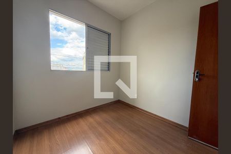 Quarto de apartamento para alugar com 3 quartos, 107m² em Jaqueline, Belo Horizonte