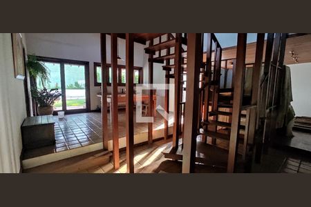 Sala de casa à venda com 3 quartos, 316m² em Cidade Universitária, Campinas