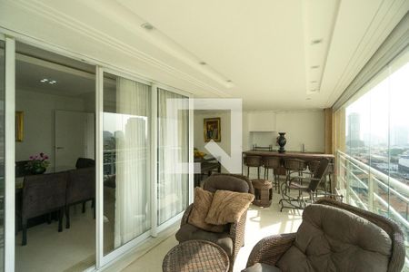 Varanda de apartamento para alugar com 4 quartos, 180m² em Vila Gomes Cardim, São Paulo