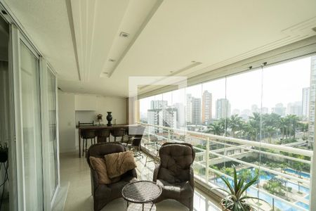 Varanda de apartamento para alugar com 4 quartos, 180m² em Vila Gomes Cardim, São Paulo