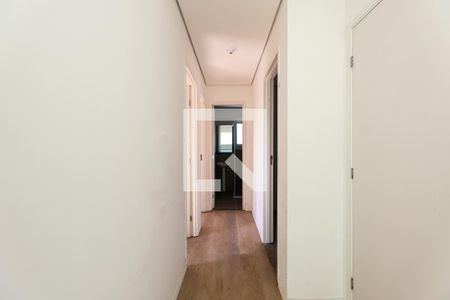 Corredor de apartamento à venda com 2 quartos, 47m² em Campo Limpo, São Paulo