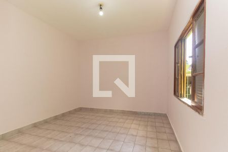 Quarto 1 de casa para alugar com 2 quartos, 80m² em Parque Santa Madalena, São Paulo