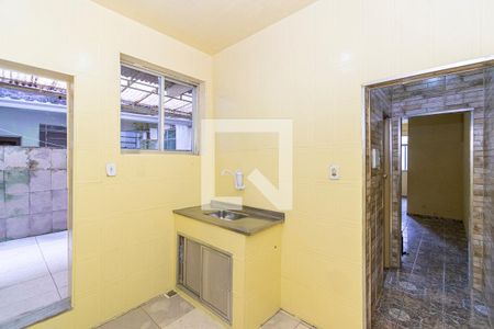 Cozinha de apartamento à venda com 2 quartos, 110m² em Brás de Pina, Rio de Janeiro