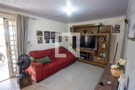 Casa à venda com 7 quartos, 400m² em Colônia Agrícola Samambaia, Brasília