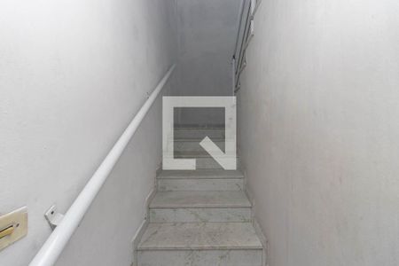 Escada de casa à venda com 3 quartos, 290m² em Jardim Cabucu, São Paulo