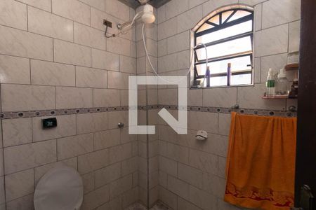Banheiro  de casa à venda com 3 quartos, 290m² em Jardim Cabucu, São Paulo