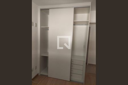 Quarto de apartamento à venda com 3 quartos, 68m² em Freguesia (Jacarepaguá), Rio de Janeiro