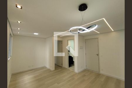 Sala  de apartamento para alugar com 1 quarto, 38m² em Vila Vermelha, São Paulo