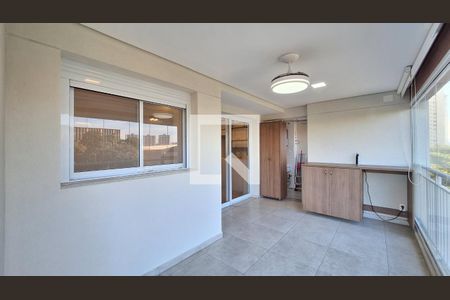 Varanda de apartamento para alugar com 2 quartos, 79m² em Vila Anastácio, São Paulo