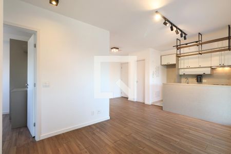 Sala de apartamento para alugar com 2 quartos, 79m² em Vila Anastácio, São Paulo