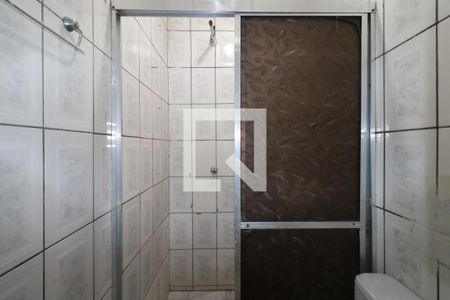 Banheiro de casa para alugar com 1 quarto, 55m² em Campanário, Diadema