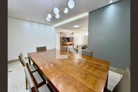 Apartamento à venda com 3 quartos, 149m² em Palmares, Belo Horizonte